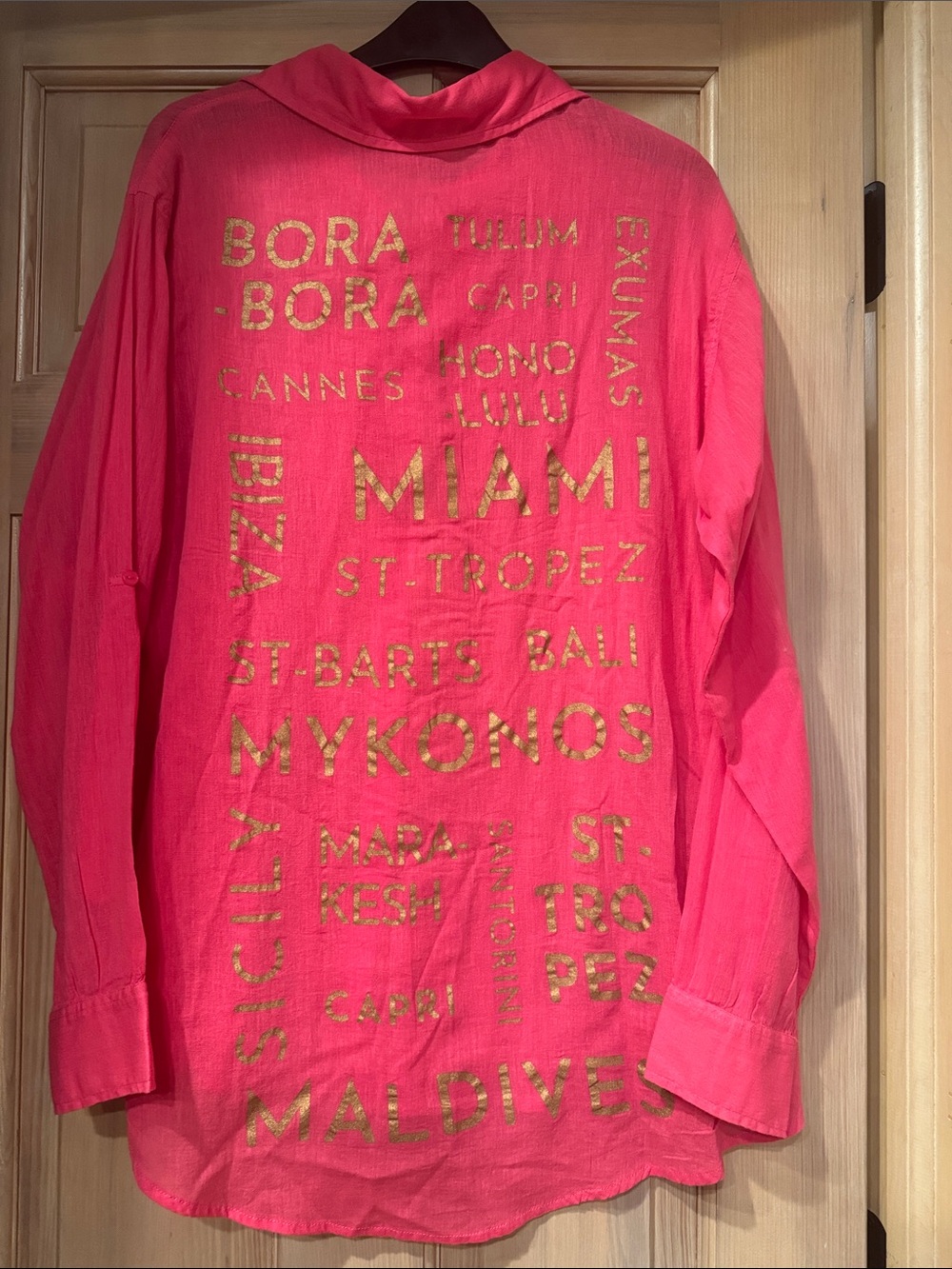 NWT - ELAN Pink Graphic Beach Button-Up Shirt